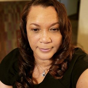 Meet your Posher, Cecile